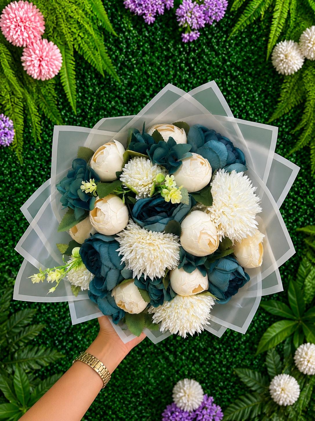Royal Blue Şakayık Buketi