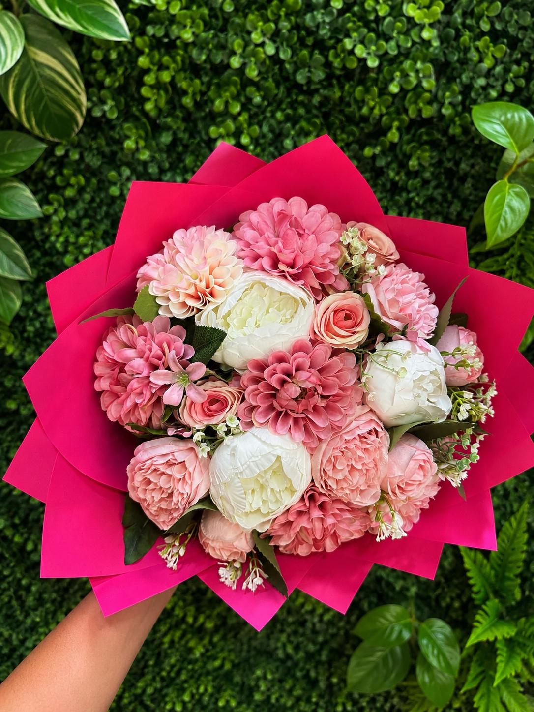 Roséline Bloom Bouquet